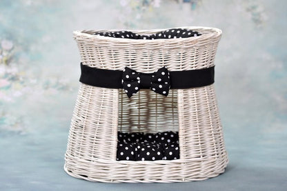 Whitewashed Wicker Cat House Cari With Cushions